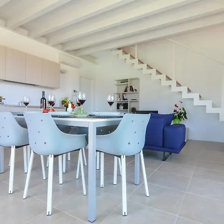 Halldis Apartment