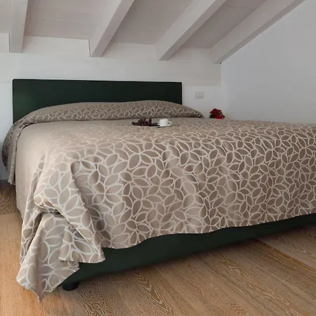 Halldis Apartment Sirmione