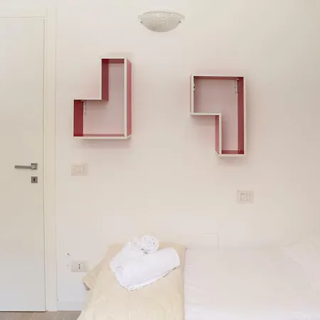 Halldis Apartment *