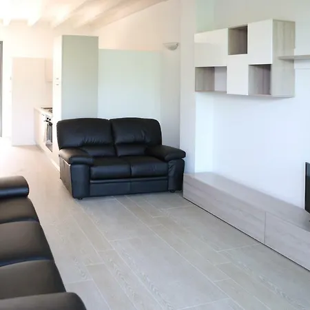 Halldis Apartment